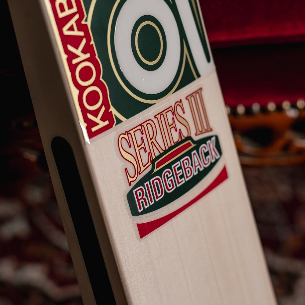 OOKABURRA RETRO RIDGEBACK SERIES 3 CRICKET BAT 2023-24